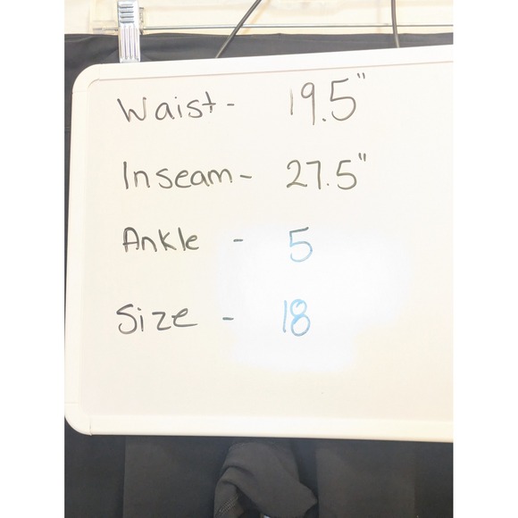 Lululemon On the Fly Jogger Women's Black Size 18 High Rise Tapered Cuffed Pants - Picture 8 of 8